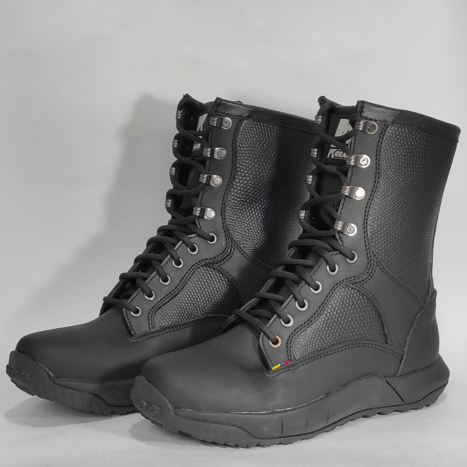 Bota de Montañismo y Senderismo - Kolos Rocoso - Image 3