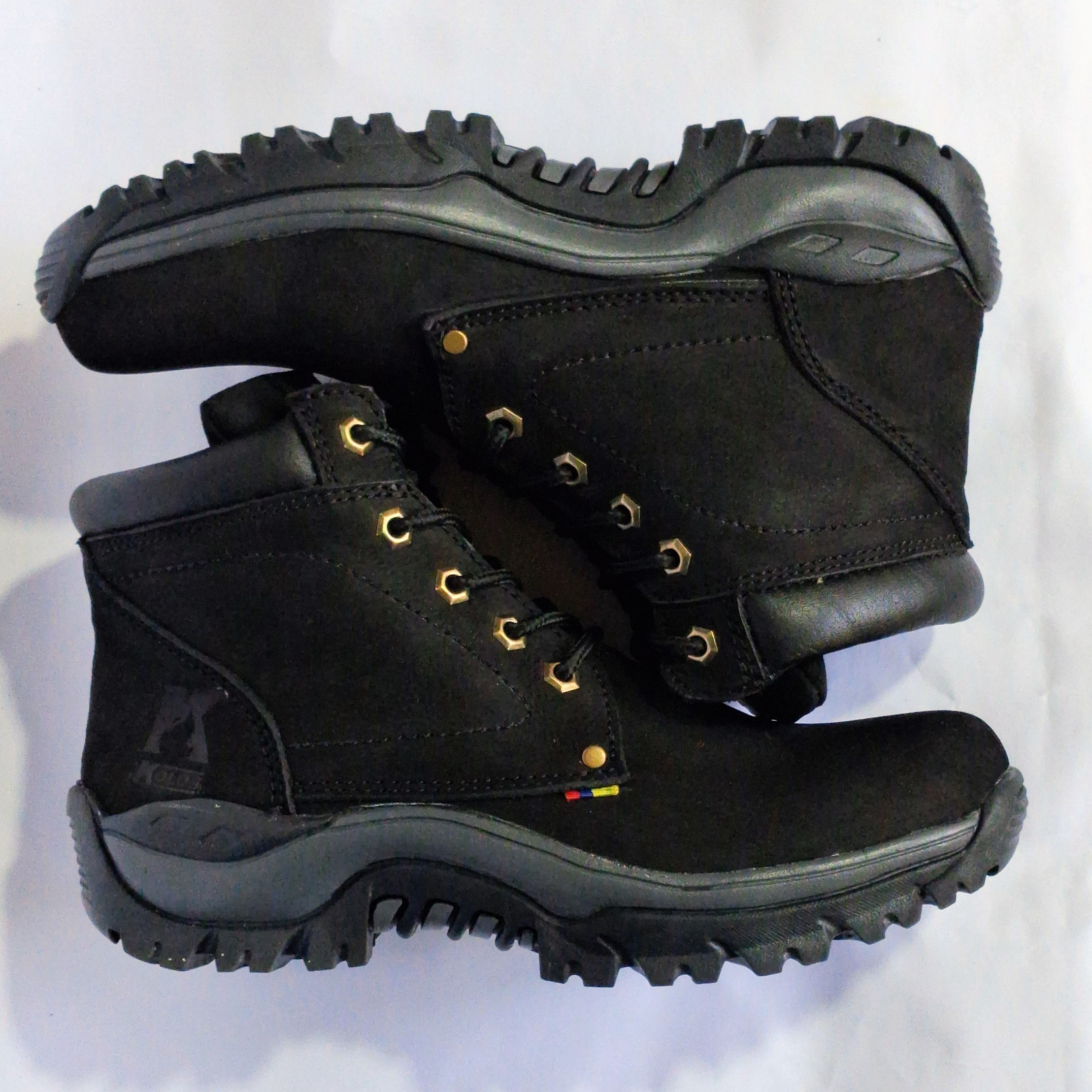 Bota de Cuero Urbano y Senderismo | Kolos Chapola - Image 2