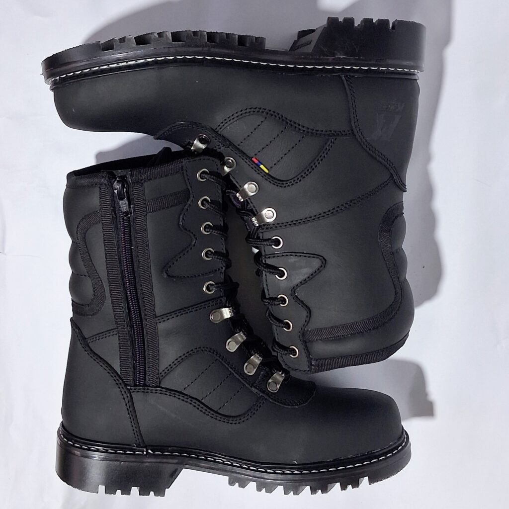 Bota de Alta Montaña en Cuero - Kolos Comando