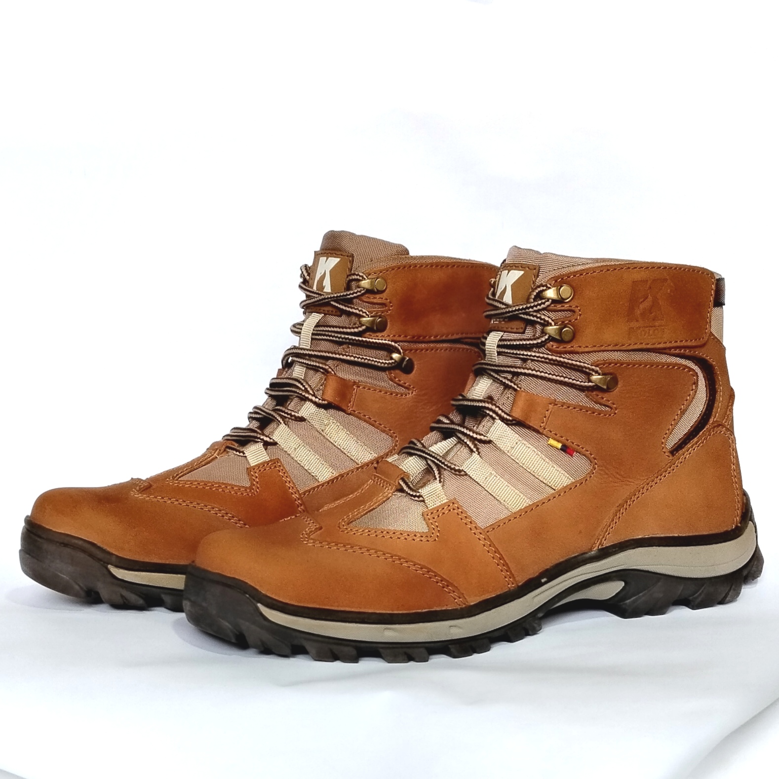 Bota de Senderismo en Cuero y Lona - Kolos Horizonte - Image 3